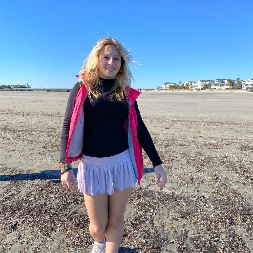 Meet your Posher, Chloe